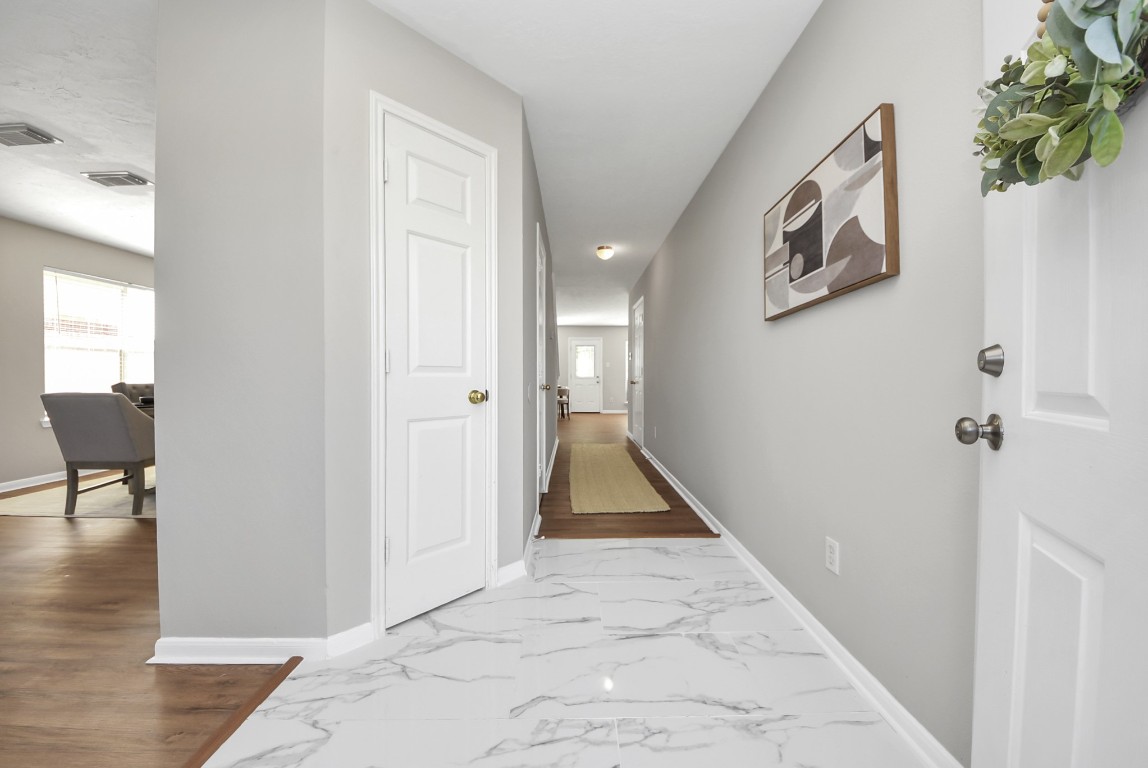 21507 Windsor Castle Drive Spring, TX 77388 - Photo 20 of 42