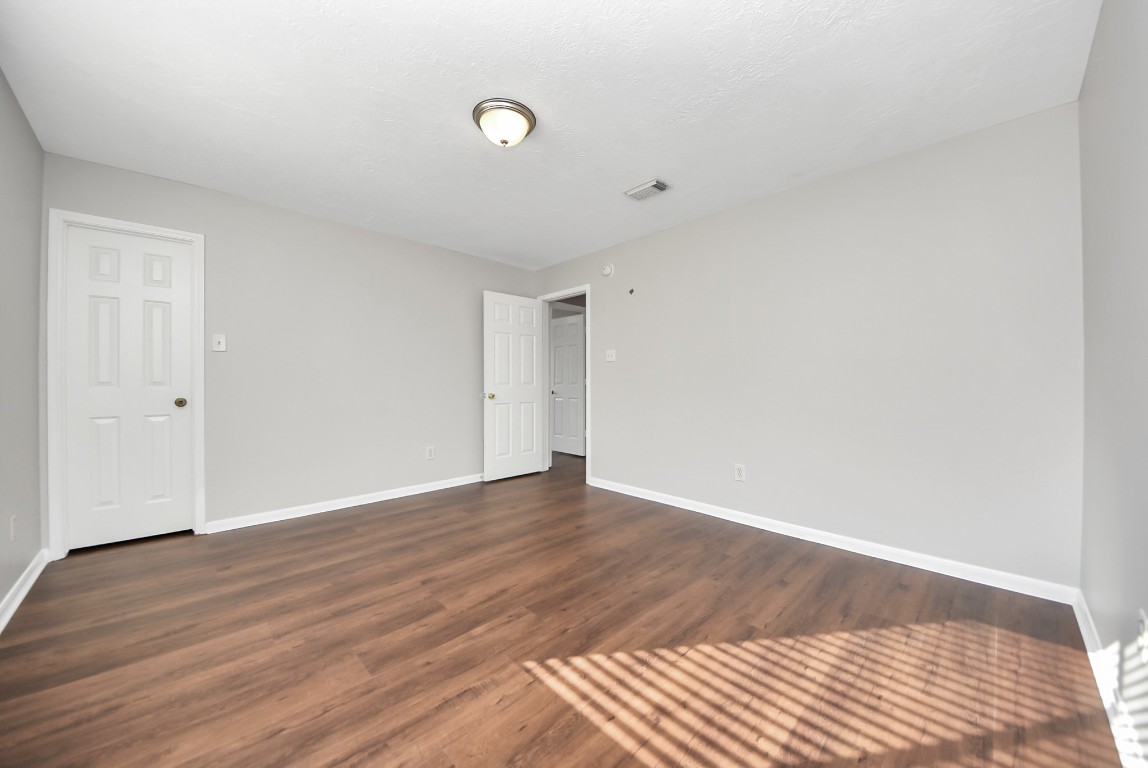 21507 Windsor Castle Drive Spring, TX 77388 - Photo 32 of 42