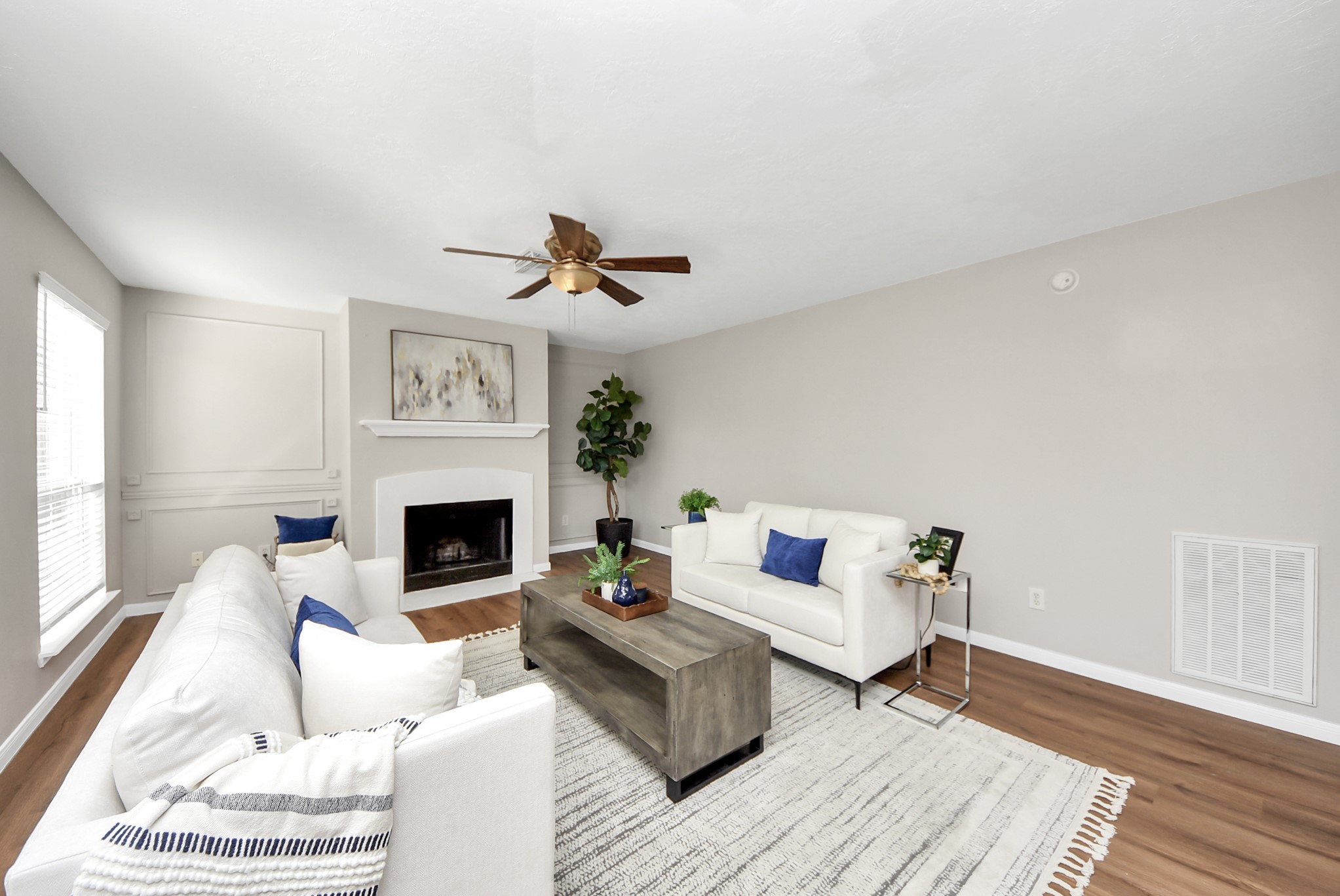 21507 Windsor Castle Drive Spring, TX 77388 - Photo 4 of 42