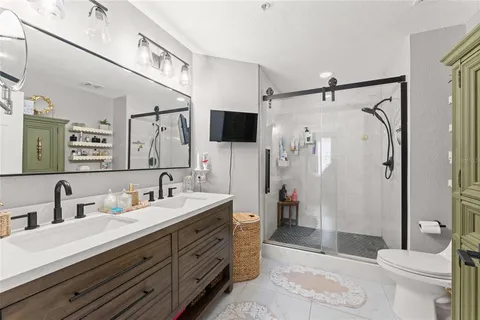 $519,000 | 700 South Harbour Island Boulevard, Unit 240, Tampa, FL 33602