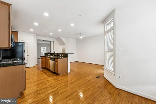 $2,800 | 8915 Amelung Street, Frederick, MD 21704