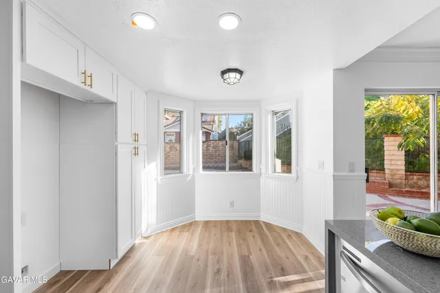 $858,900 | 22030 Scallion Drive, Saugus, CA 91350