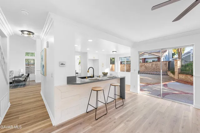 $858,900 | 22030 Scallion Drive, Saugus, CA 91350