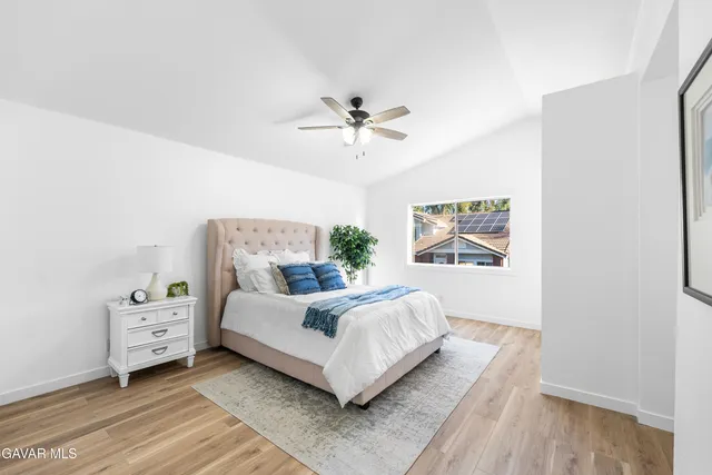 $858,900 | 22030 Scallion Drive, Saugus, CA 91350