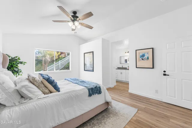 $858,900 | 22030 Scallion Drive, Saugus, CA 91350