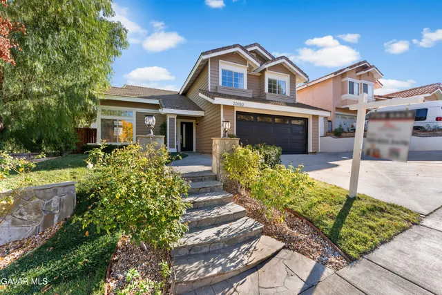 $858,900 | 22030 Scallion Drive, Saugus, CA 91350