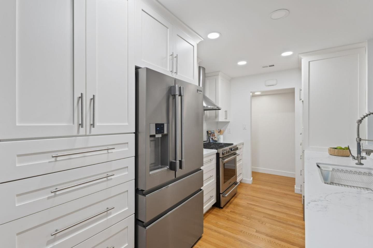 4451 Stoney Way Carmichael, CA 95608 - Photo 12 of 41