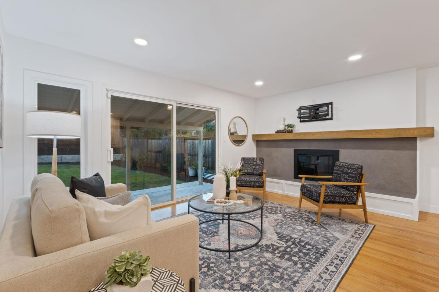 4451 Stoney Way Carmichael, CA 95608 - Photo 16 of 41