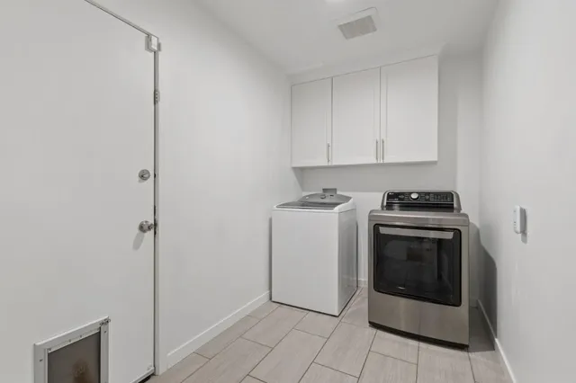 $725,000 | 4451 Stoney Way, Carmichael, CA 95608