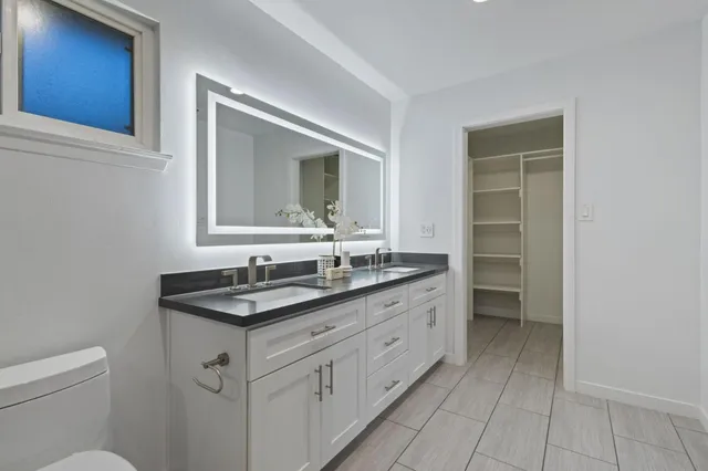 $725,000 | 4451 Stoney Way, Carmichael, CA 95608