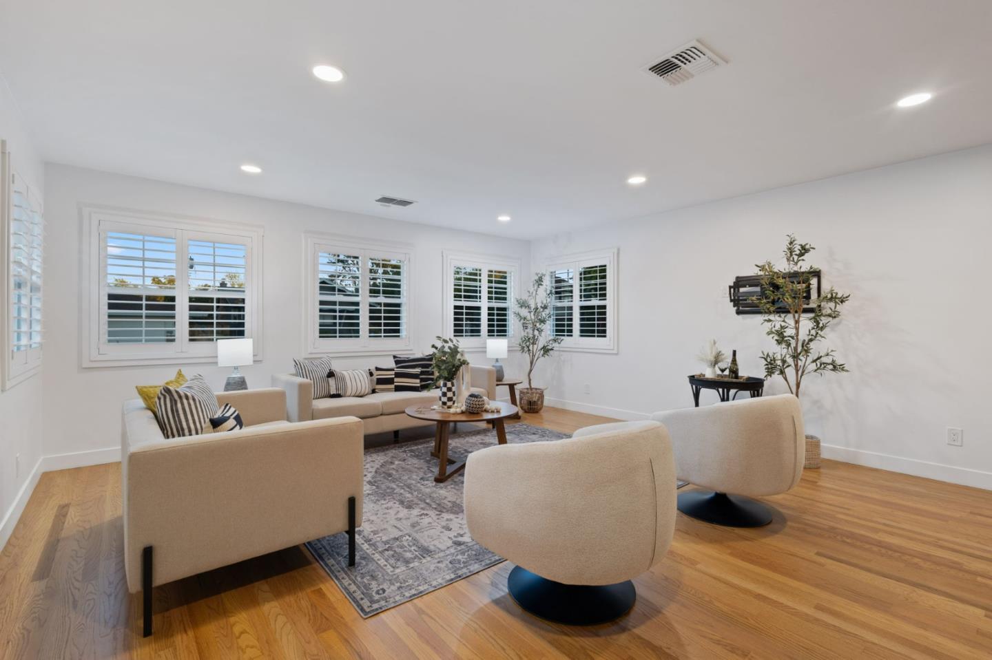 4451 Stoney Way Carmichael, CA 95608 - Photo 5 of 41