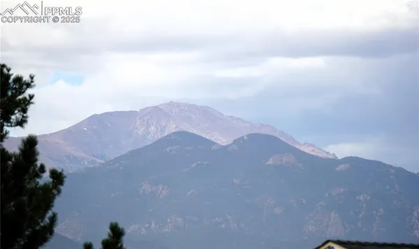 $380,000 | 1375 Luna Drive, Fountain, CO 80817