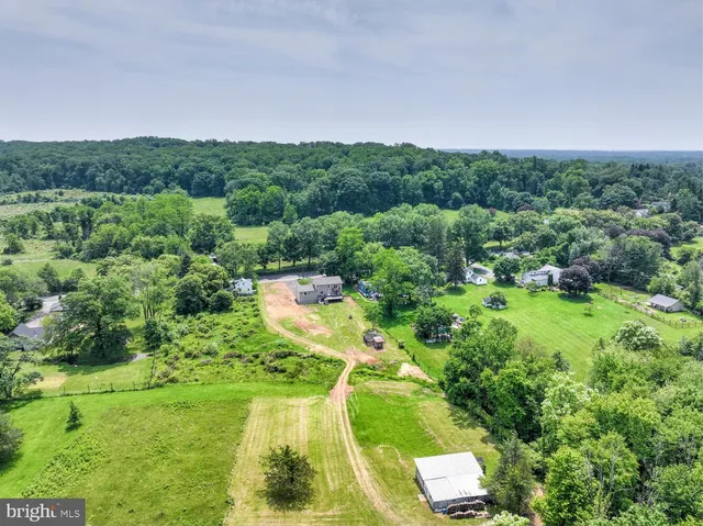 $999,000 | 257 Penn Hopewell Road, Hopewell, NJ 08525