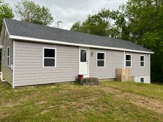 642 South County Trail Exeter, RI 02822 - Photo 3 of 19 Gallery Image 3
