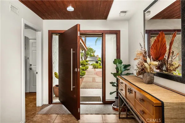 $2,600,000 | 1360 Dana Place, Fullerton, CA 92831