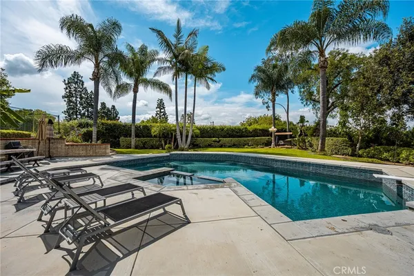 $2,600,000 | 1360 Dana Place, Fullerton, CA 92831