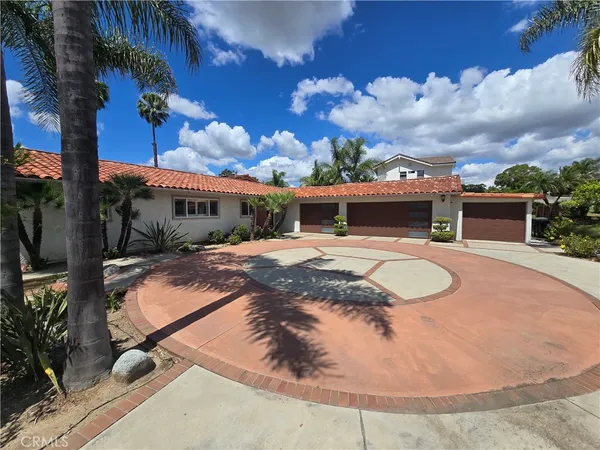 $2,600,000 | 1360 Dana Place, Fullerton, CA 92831