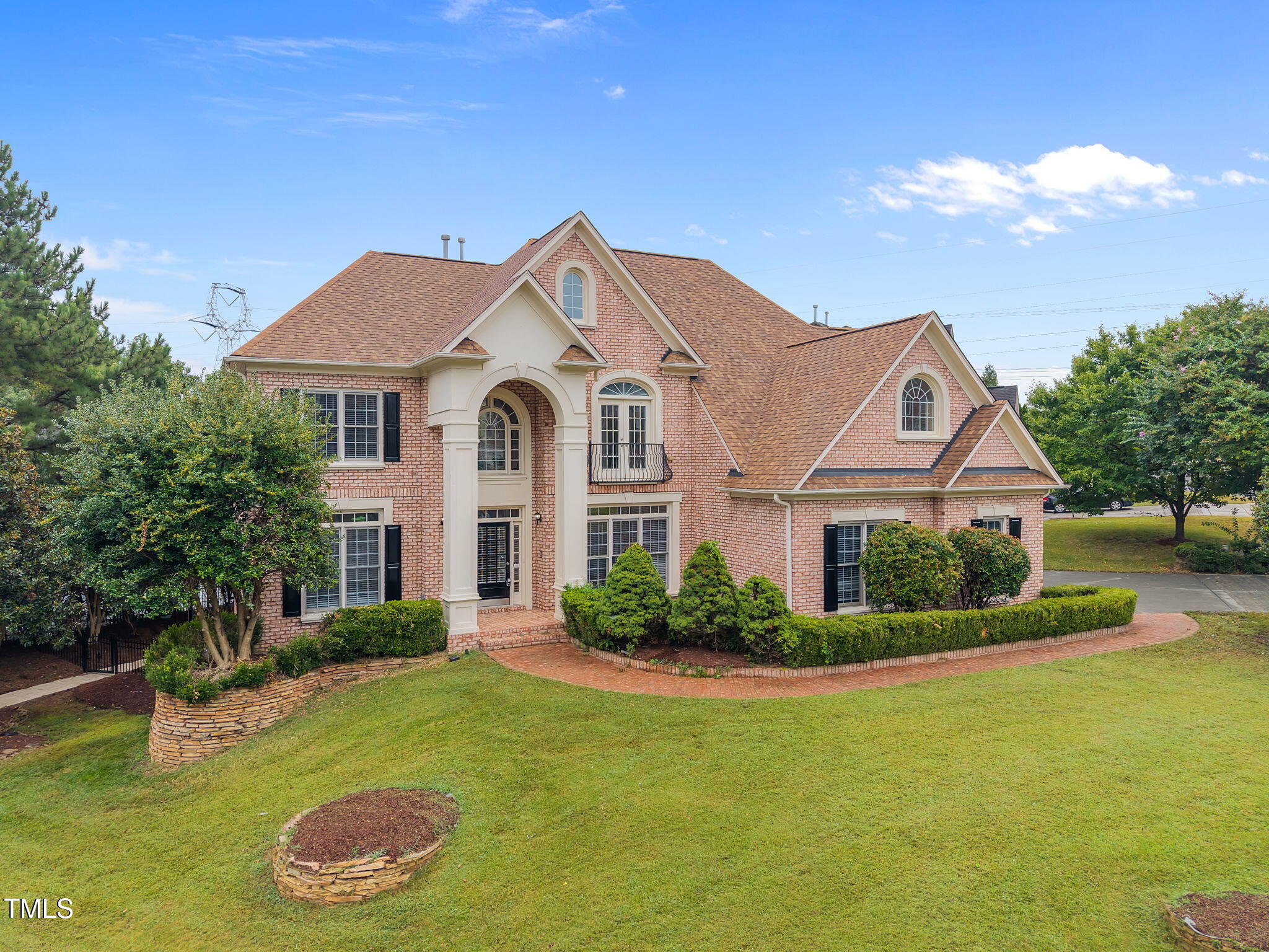 12301 Corvus Road Raleigh, NC 27614 - Photo 7 of 68 2-web-or-mls-02-DJI_20250910150038_0237_