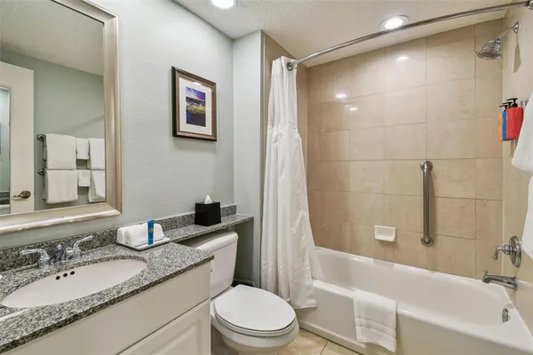 $259,900 | 36750 US Highway 19 North, Unit 7208, Palm Harbor, FL 34683