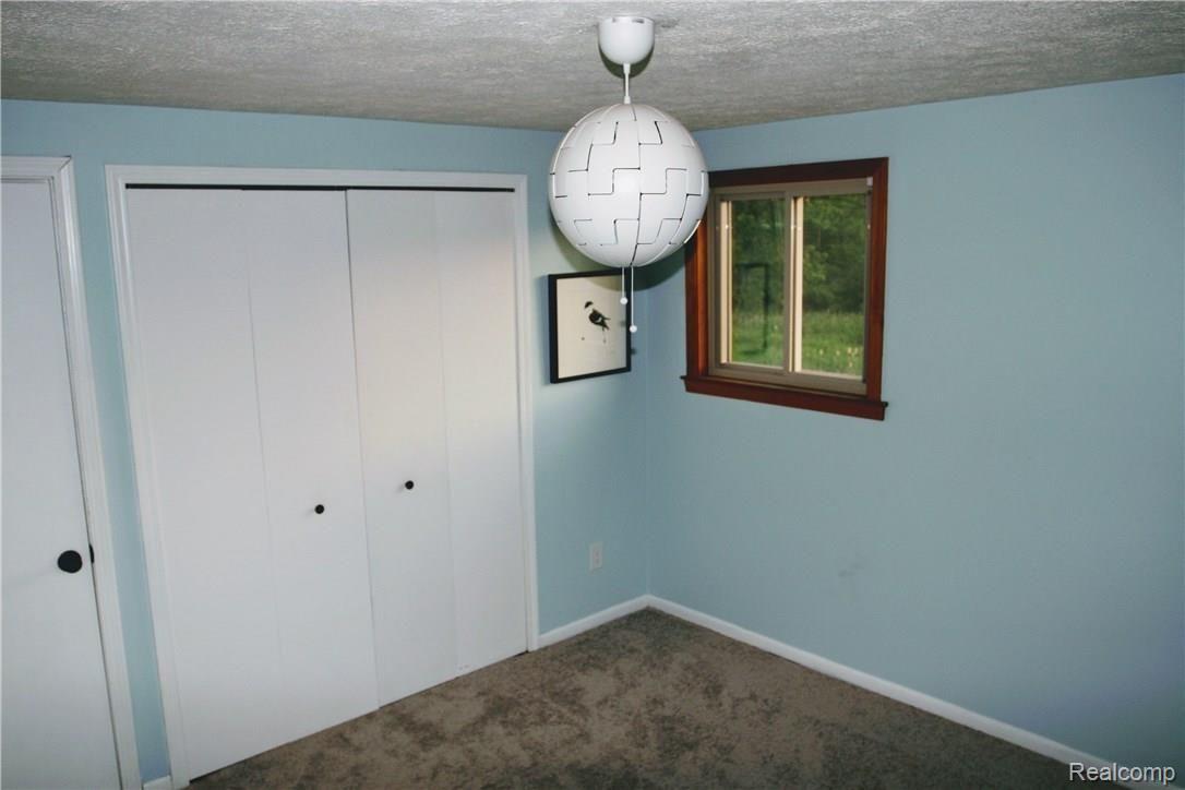 4433 7 Mile Road South Lyon, MI 48178 - Photo 9 of 20 9.jpg