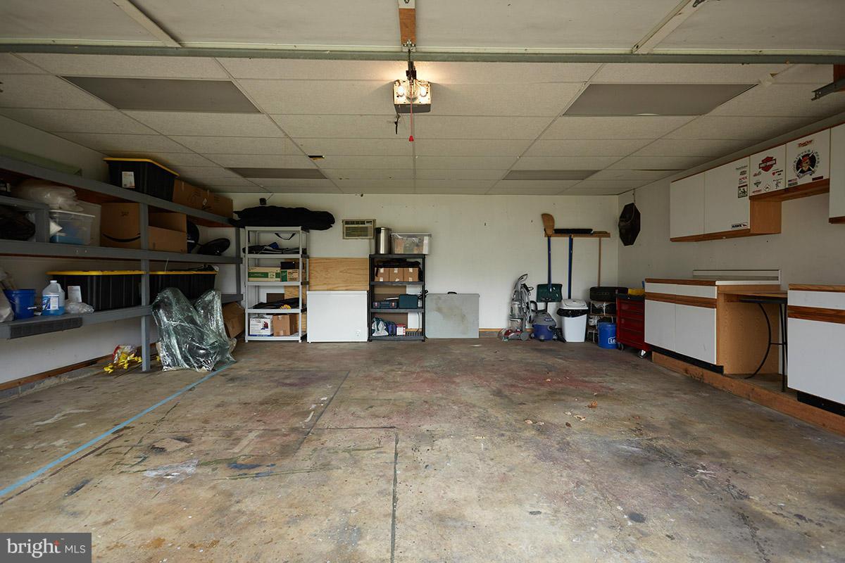 14706 Featherstone Road Woodbridge, VA 22191 - Photo 25 of 30 Plenty of space for 2 vehicles plus storage