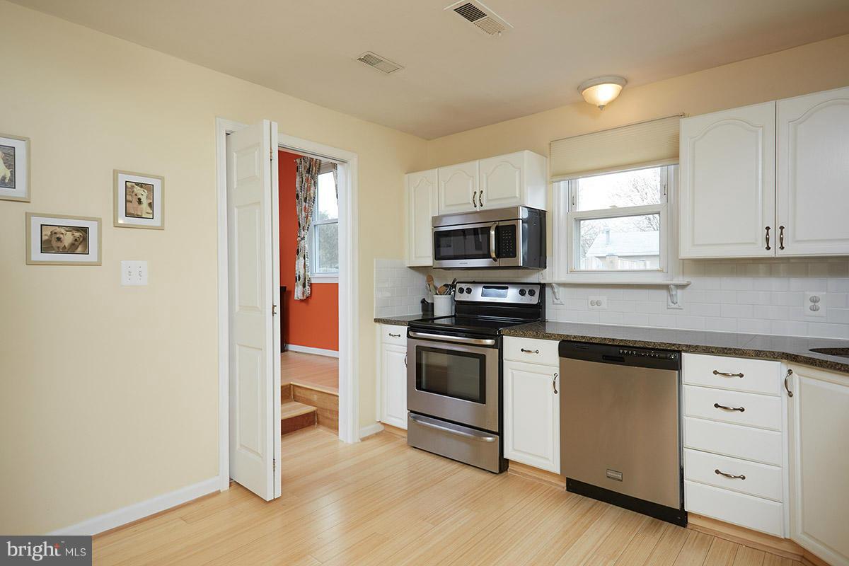 14706 Featherstone Road Woodbridge, VA 22191 - Photo 5 of 30 The kitchen was remodeled in 2013.