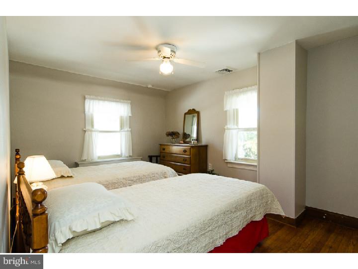 37 Home Road Hatboro, PA 19040 - Photo 21 of 25 Bedroom 3