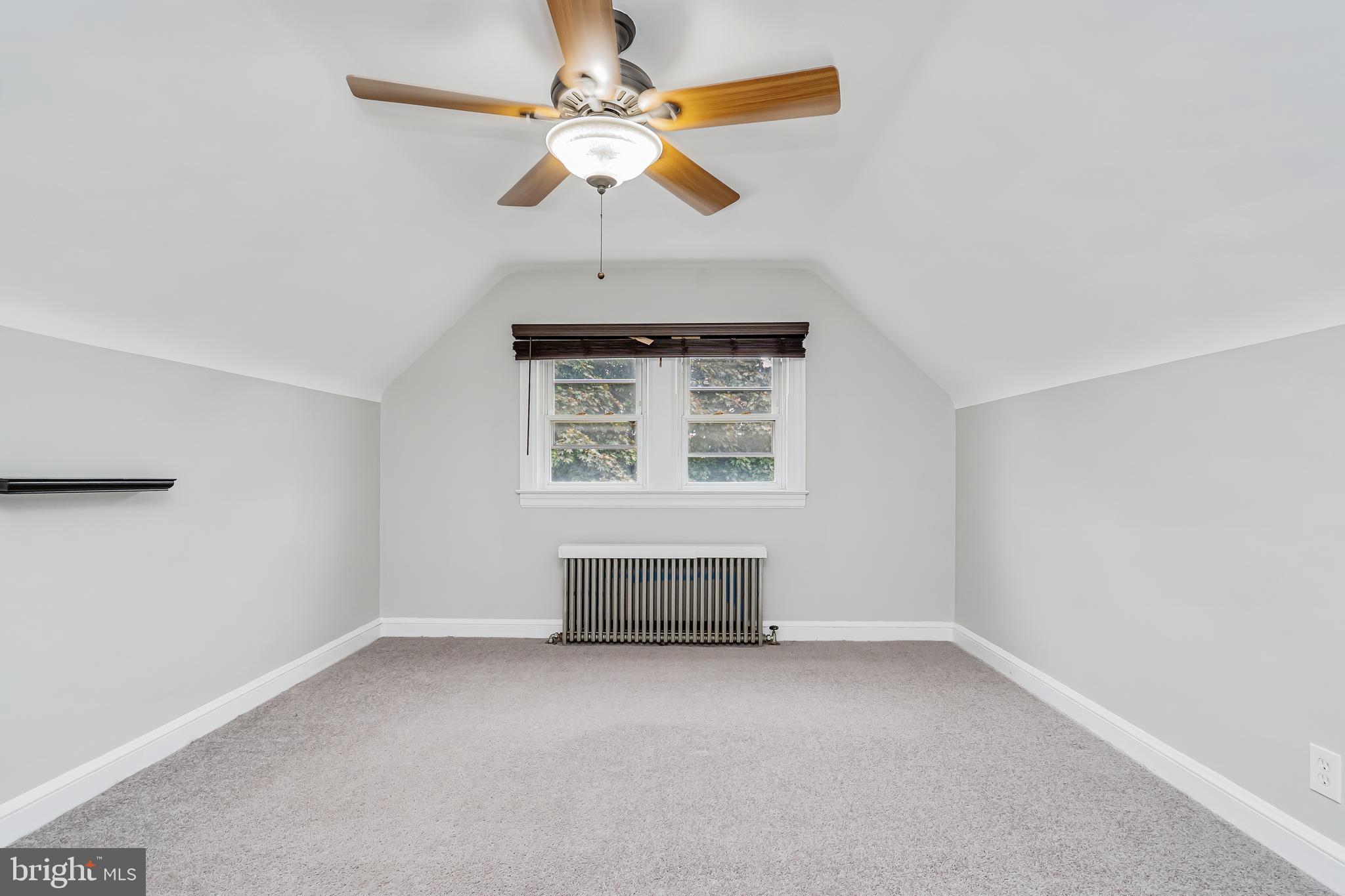 5311 Highview Road Halethorpe, MD 21227 - Photo 20 of 34 Primary Bedroom