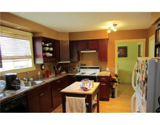 214 South Main Street Morrill, ME 04952 - Photo 9 of 11 Kitchen.