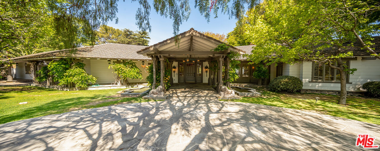 74 Saddleback Road Rolling Hills, CA 90274 - Photo 4 of 65 a view of a house with yard and tree s