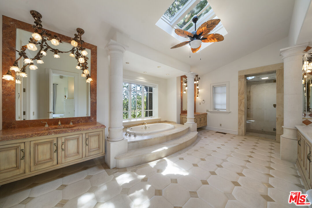 74 Saddleback Road Rolling Hills, CA 90274 - Photo 46 of 65