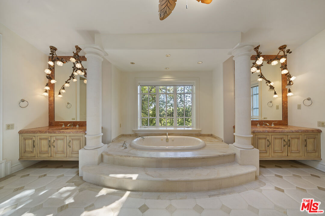 74 Saddleback Road Rolling Hills, CA 90274 - Photo 48 of 65