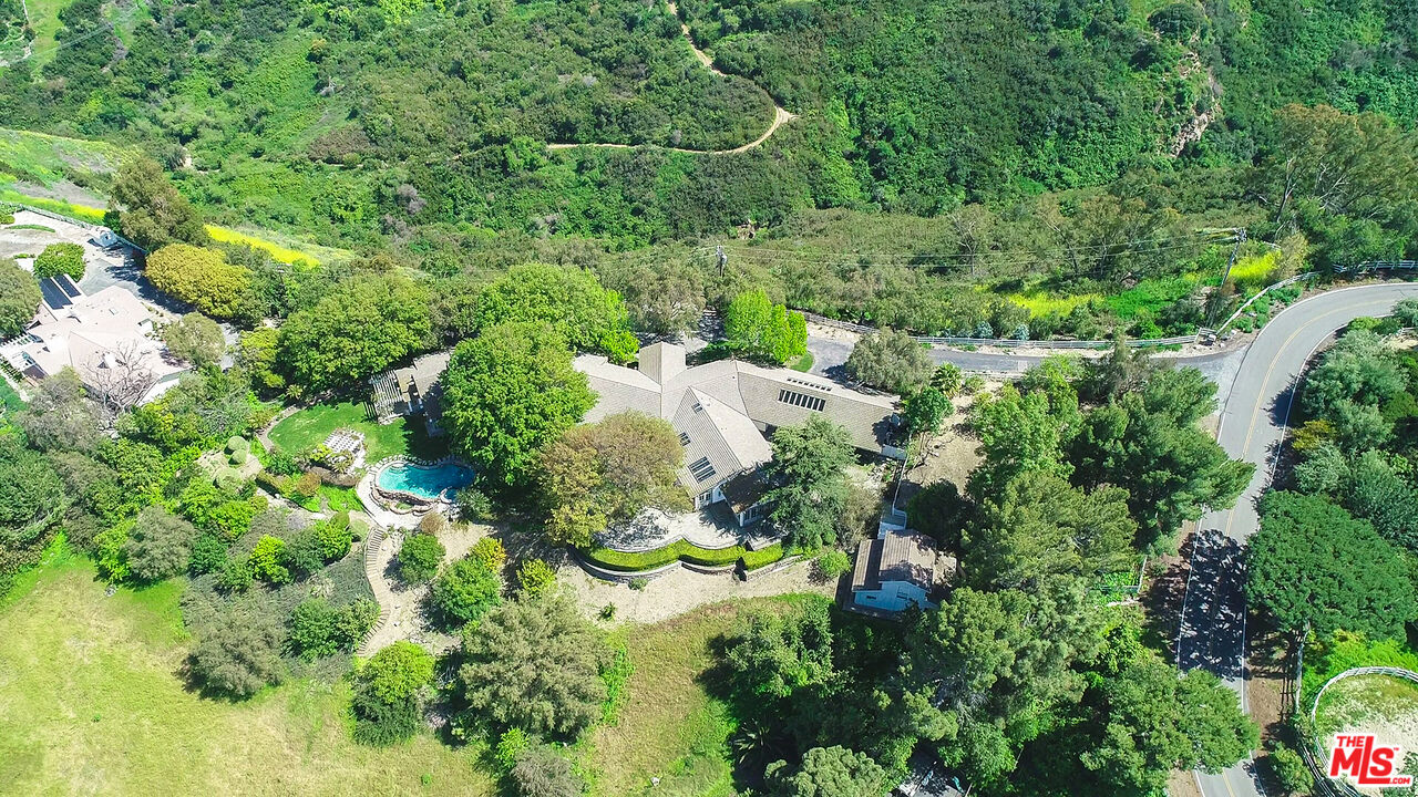 74 Saddleback Road Rolling Hills, CA 90274 - Photo 62 of 65