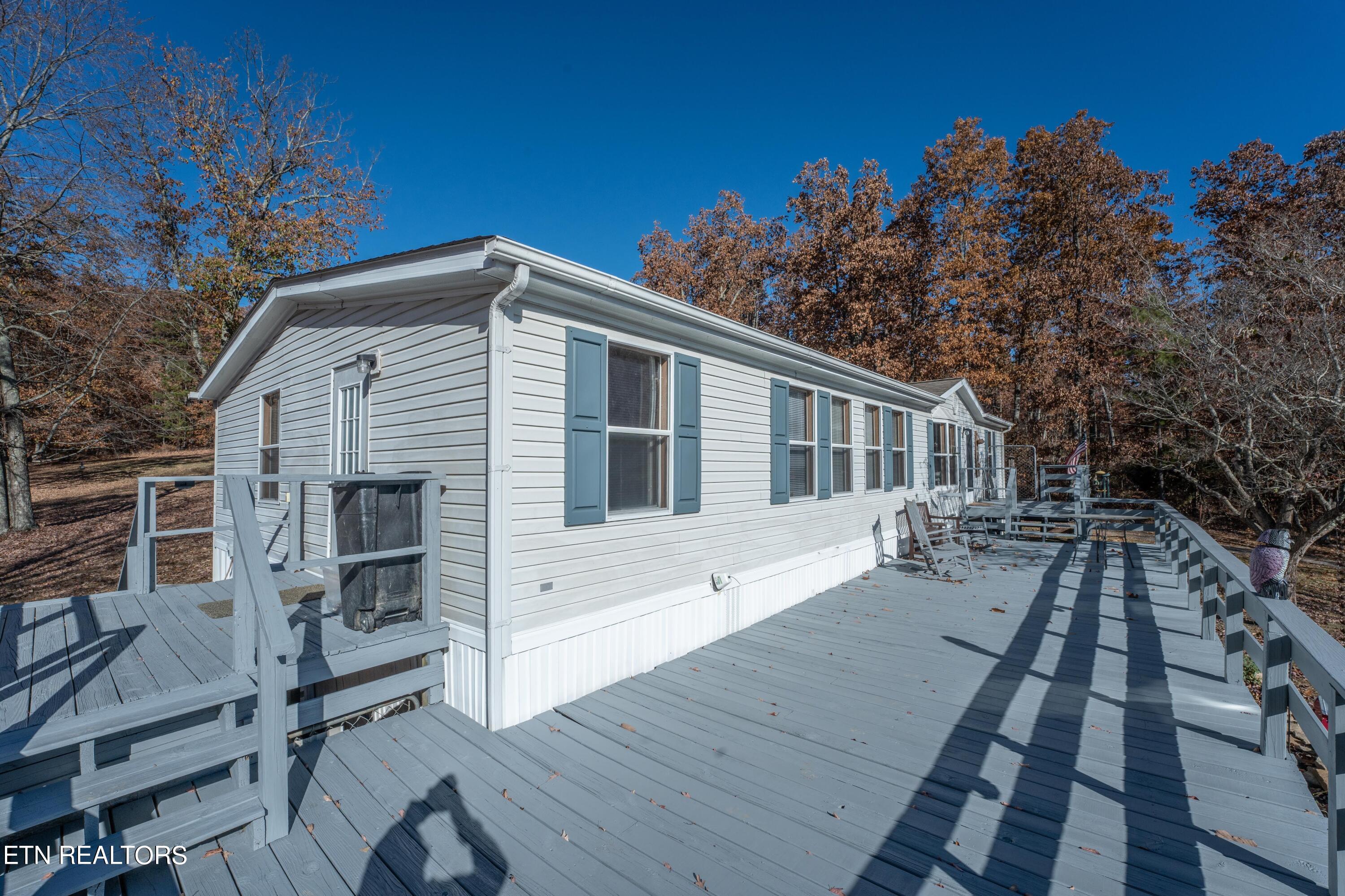 326 Highland Road Grandview, TN 37337 - Photo 2 of 40 DSC01562