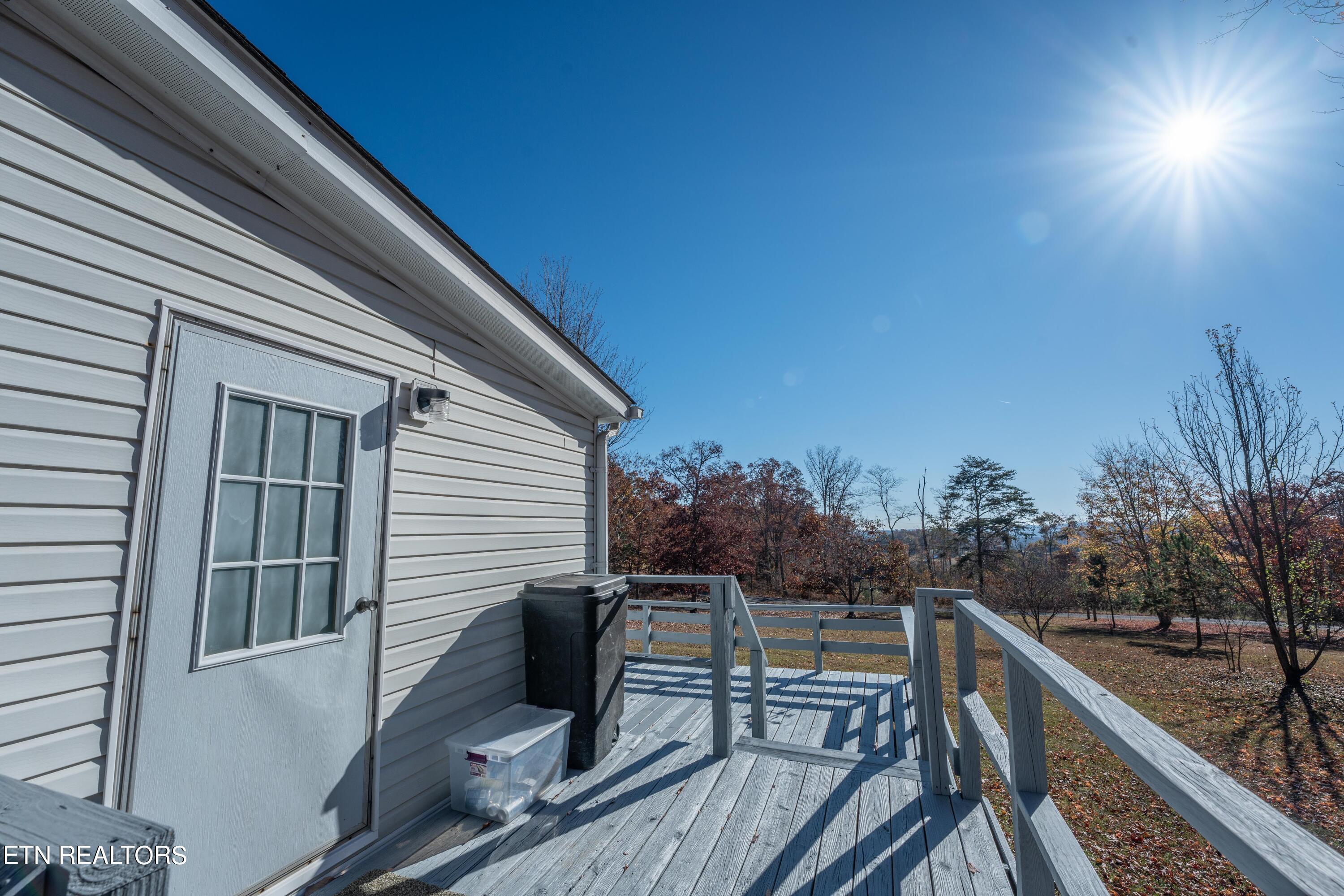 326 Highland Road Grandview, TN 37337 - Photo 5 of 40 DSC01561