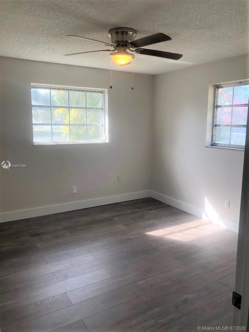 16101 Southwest 281st Street Homestead, FL 33033 - Photo 11 of 14