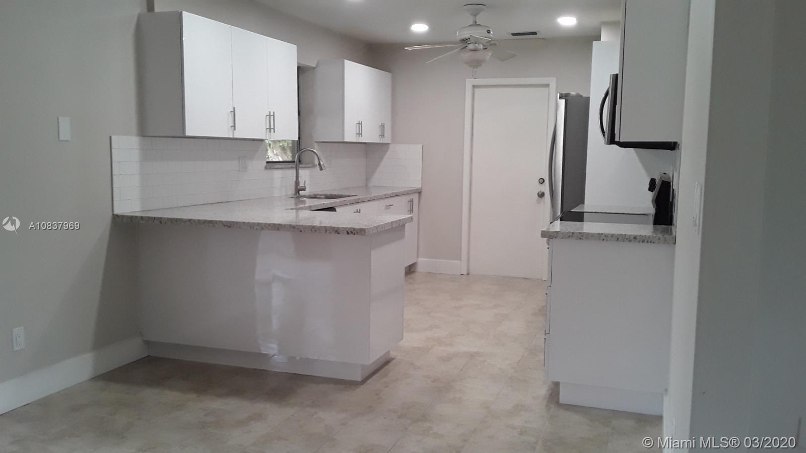 16101 Southwest 281st Street Homestead, FL 33033 - Photo 7 of 14