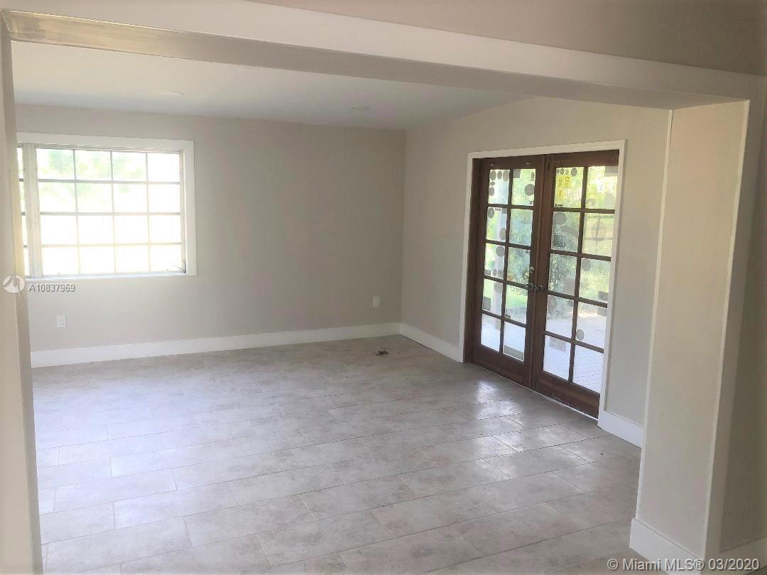 16101 Southwest 281st Street Homestead, FL 33033 - Photo 9 of 14