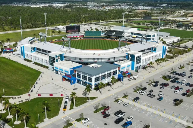 $5,750 | 12140 Wellen Golf Street, Unit 402, Venice, FL 34293