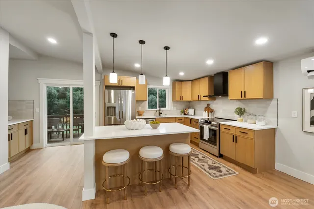 $799,000 | 849 Southwest 125th Street, Seattle, WA 98146