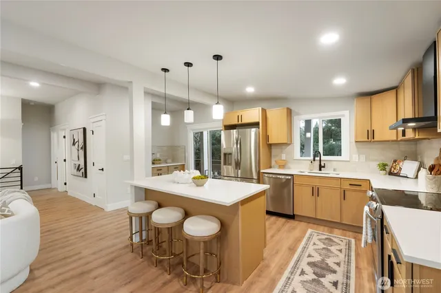 $799,000 | 849 Southwest 125th Street, Seattle, WA 98146