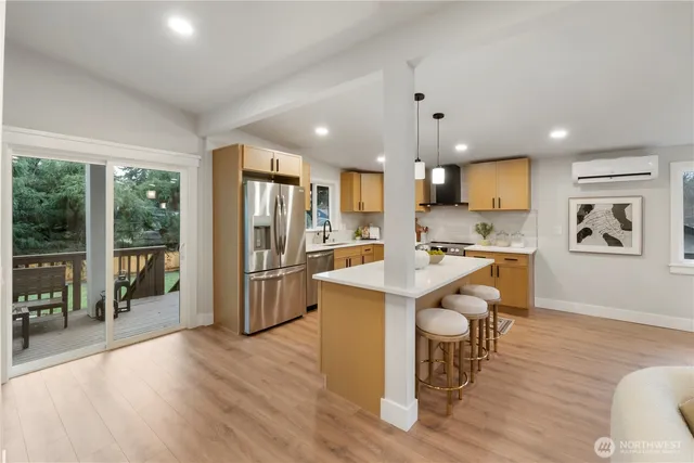 $799,000 | 849 Southwest 125th Street, Seattle, WA 98146