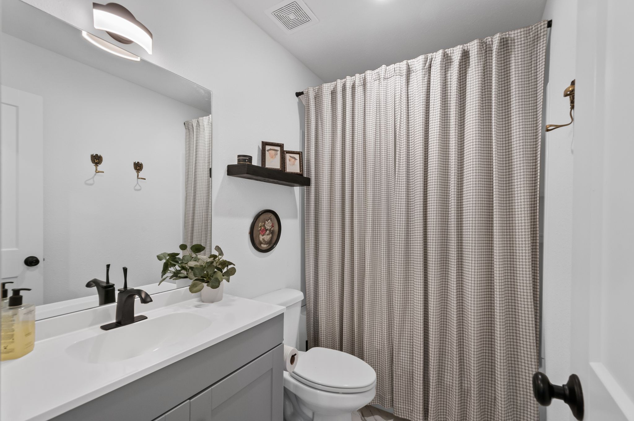 208 Old Columbia Road Dickson, TN 37055 - Photo 31 of 44 Gallery Image 31