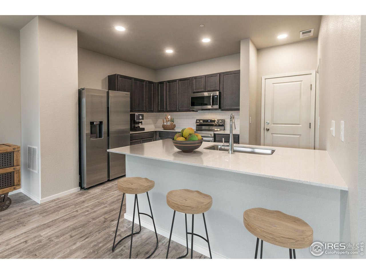 6721 4th St Road, Unit 2 Greeley, CO 80634 - Photo 3 of 39 KITCHEN (VIRTUALLY STAGED)