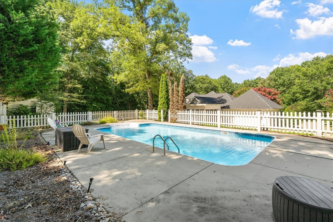 151 Hannah Circle Anderson, SC 29621 - Photo 32 of 37