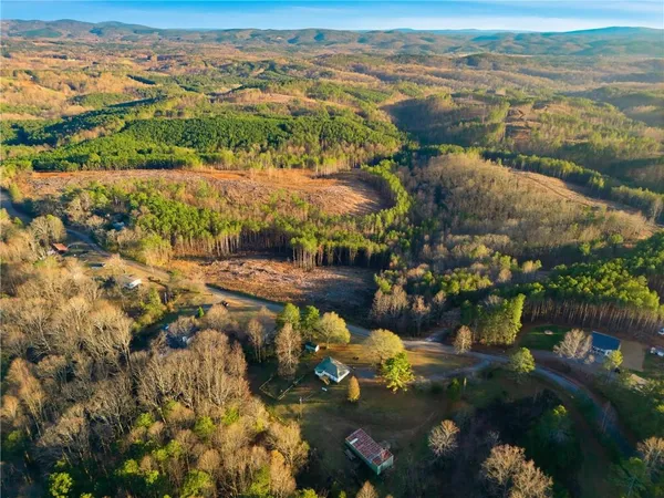 $275,000 | 572 Young Loop, Fairmount, GA 30139