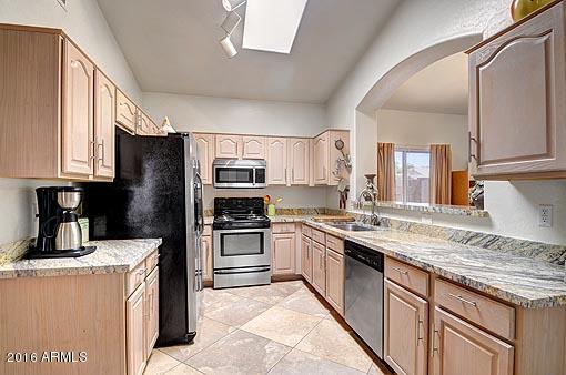 11029 West Granada Road Avondale, AZ 85392 - Photo 2 of 25 Kitchen