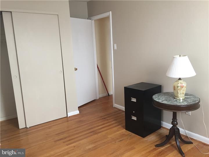 7331 Hill Road Philadelphia, PA 19128 - Photo 17 of 25 Gallery Image 17