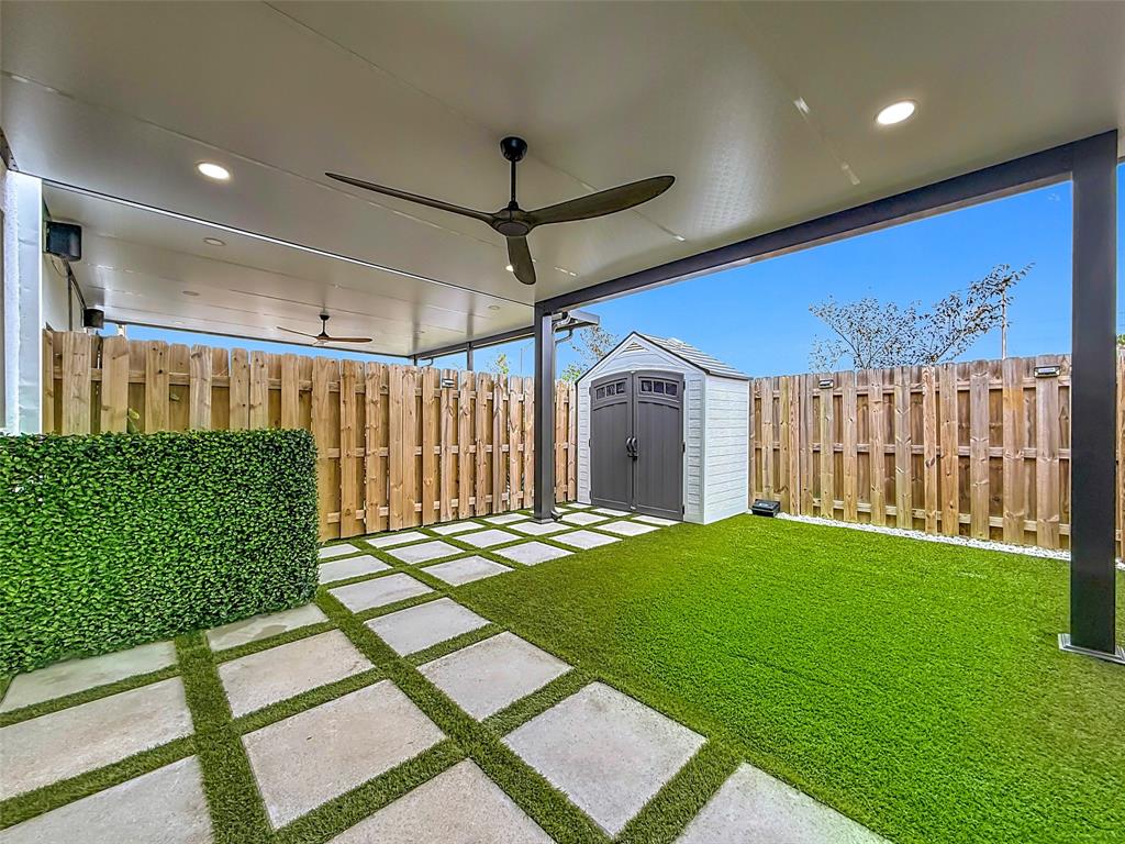 23513 Southwest 127th Place Homestead, FL 33032 - Photo 36 of 43 a view of an interior of the house