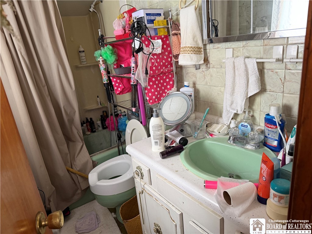 59 East Front Street Dunkirk, NY 14048 - Photo 8 of 12